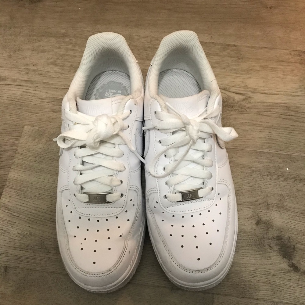 Nike Women’s Air Force 1 ‘07